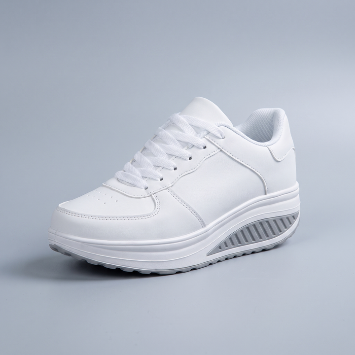 CHLOE LACE-UP TrainerS
