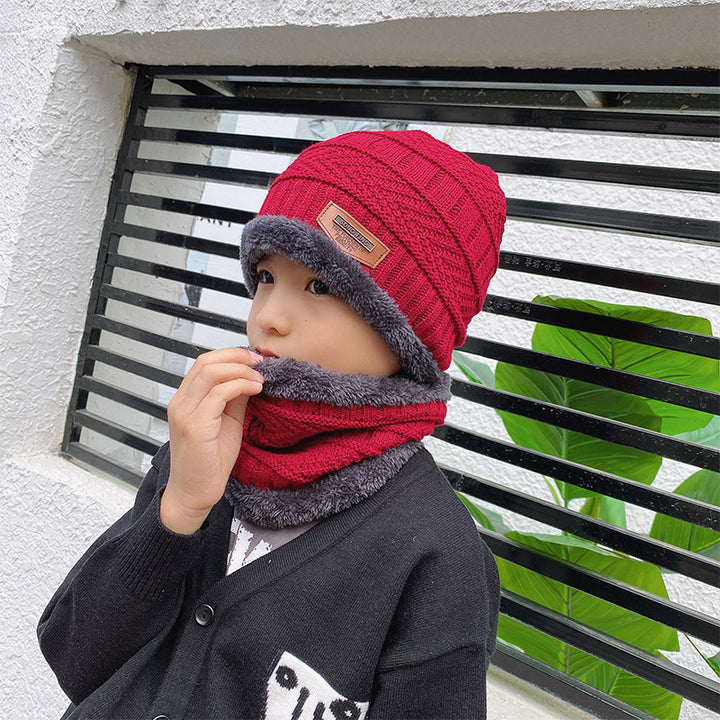 Knitted beanie and neck warmer set