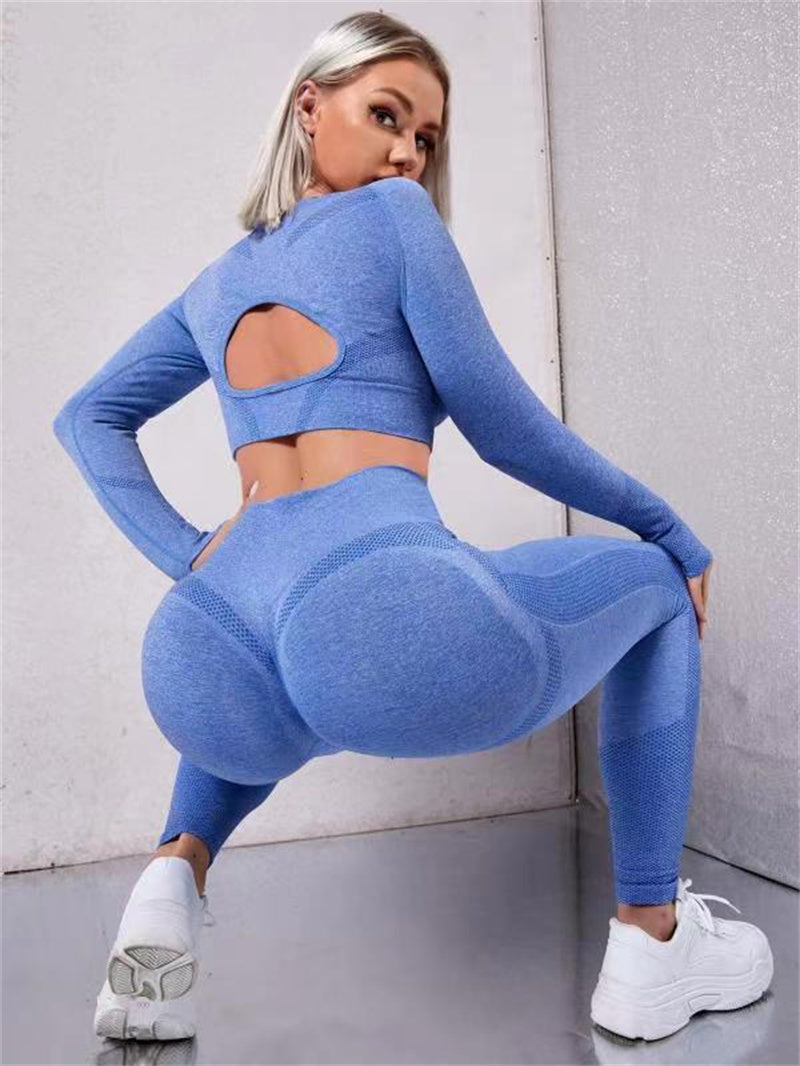 Woman wearing a seamless two-piece gym set