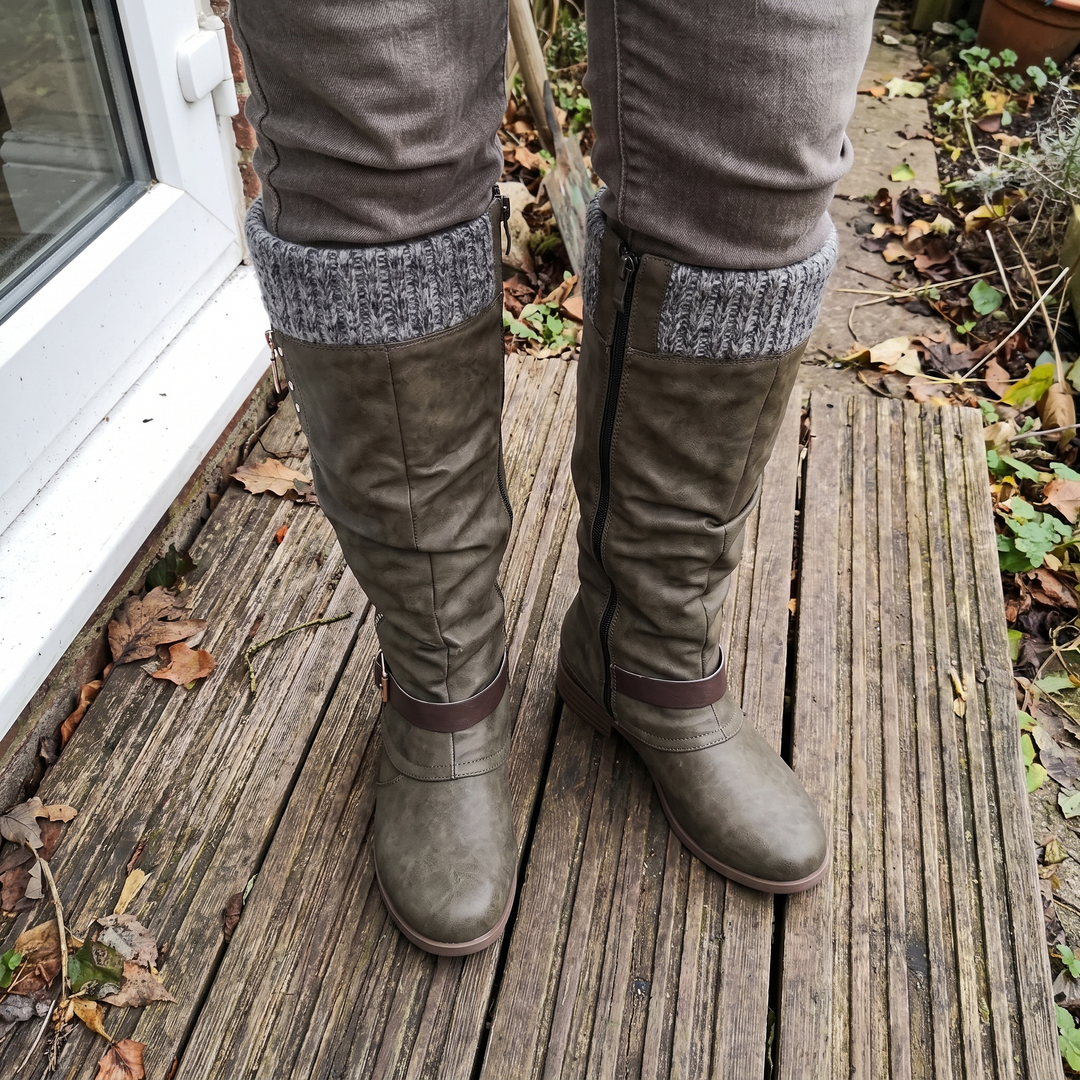 COSY KNIT TOP KNEE HIGH BOOTS