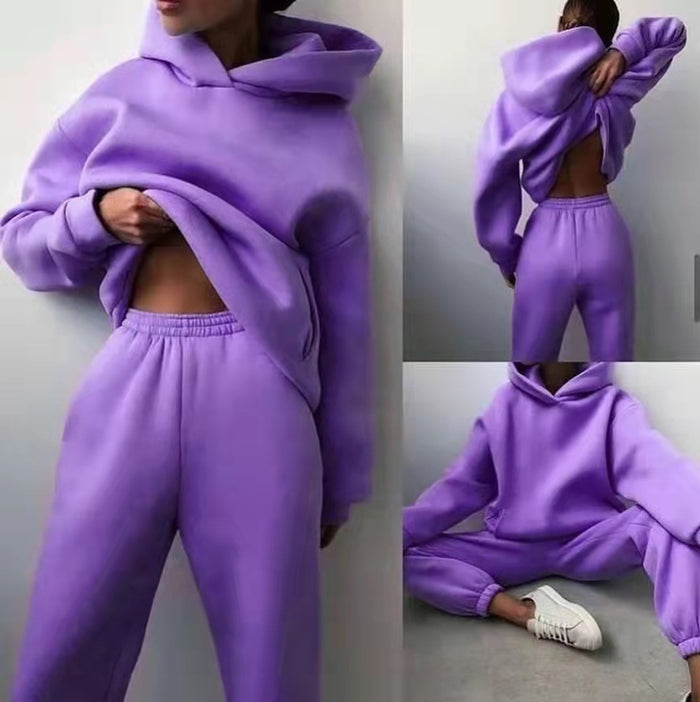 Freya | Women's hoodie and joggers two-piece tracksuit