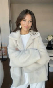 Imogen | Loose plush teddy jacket with lapel collar