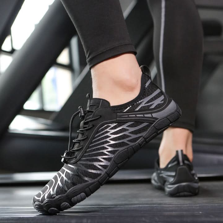 COLE BAREFOOT TrainerS