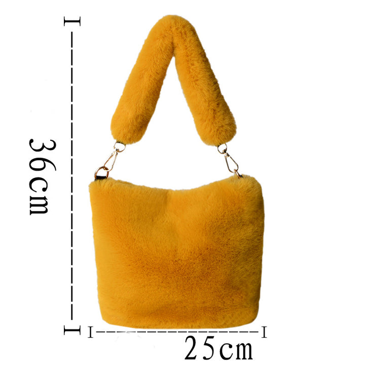 Fluffy plush bucket bag with pearl chain