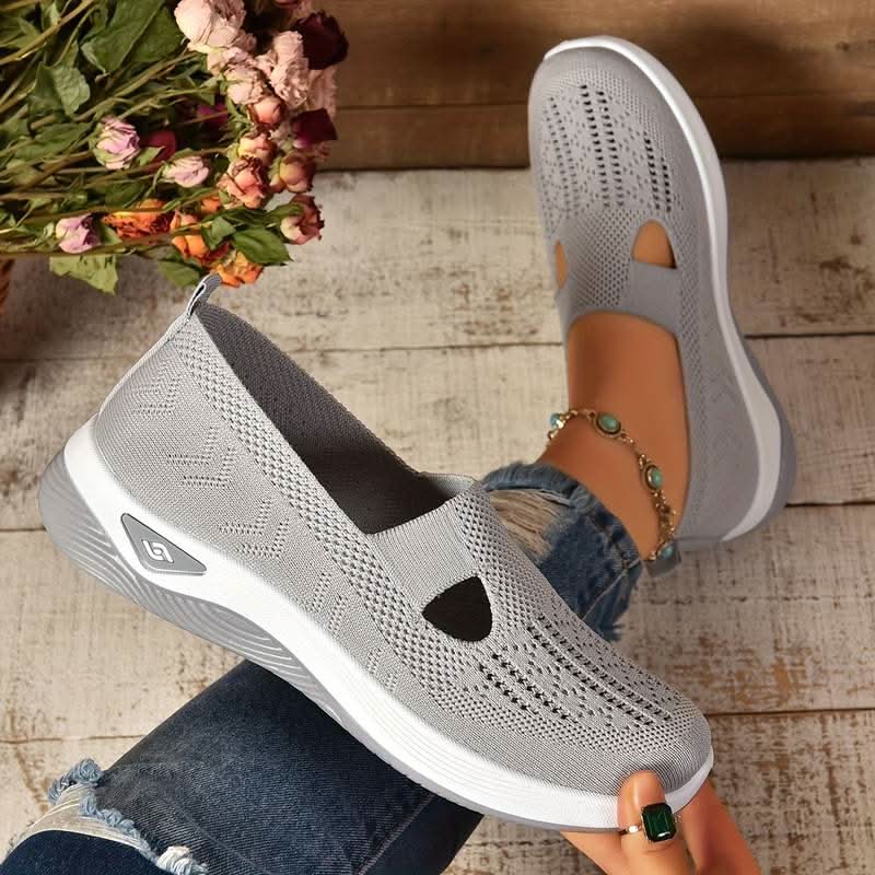 LENA GRACE TrainerS